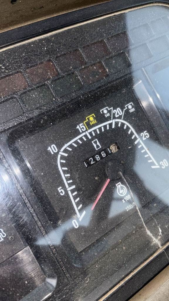 Fiat M100 - Traktors: foto 2 Fiat M100 - Traktors: foto 2