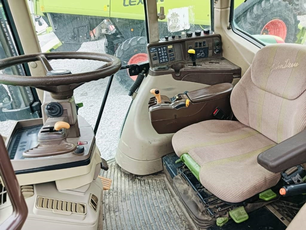 John Deere 6820 - Traktors: foto 5 John Deere 6820 - Traktors: foto 5