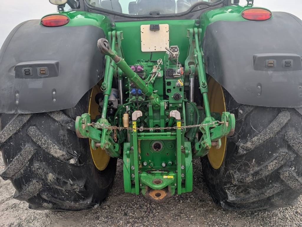 Traktors John Deere 7230 R: foto 16 Traktors John Deere 7230 R: foto 16