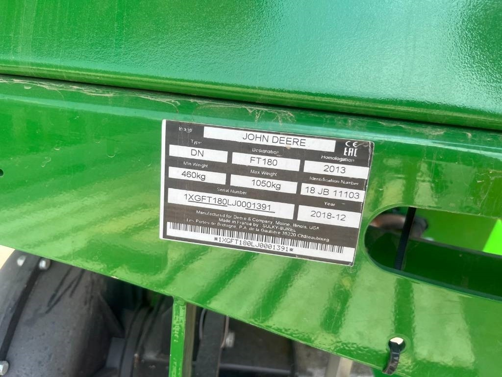 John Deere FT 180 - Minerālmēslu izkliedētājs: foto 4 John Deere FT 180 - Minerālmēslu izkliedētājs: foto 4