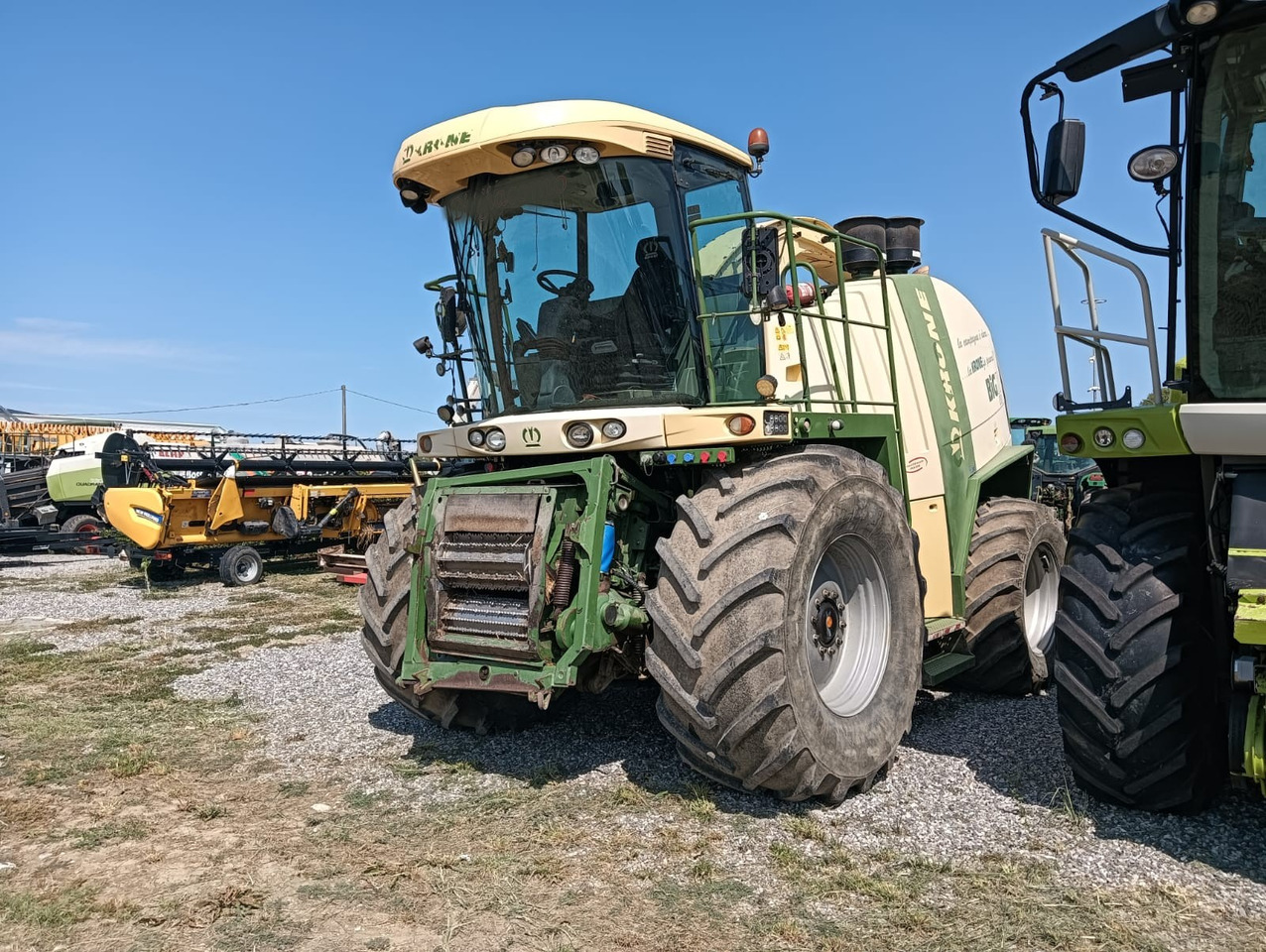 KRONE BIG X 850 - Lopbarības kombains: foto 3 KRONE BIG X 850 - Lopbarības kombains: foto 3