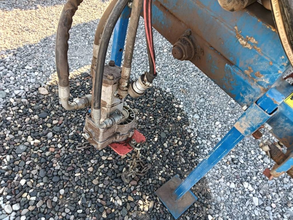 Kinze 3000 - Precīzās izsējas sējmašīna: foto 2 Kinze 3000 - Precīzās izsējas sējmašīna: foto 2