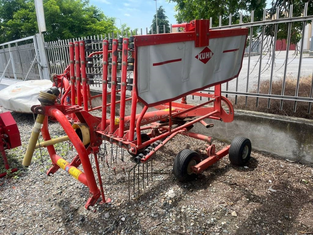 Kuhn GA 3201 G M - Vālotājs/ Ārdītājs: foto 3 Kuhn GA 3201 G M - Vālotājs/ Ārdītājs: foto 3