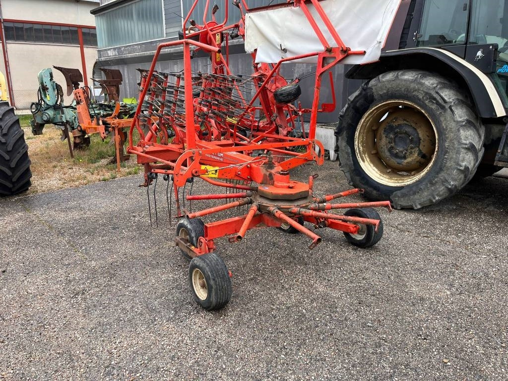 Kuhn GA 4121 G M - Vālotājs/ Ārdītājs: foto 2 Kuhn GA 4121 G M - Vālotājs/ Ārdītājs: foto 2