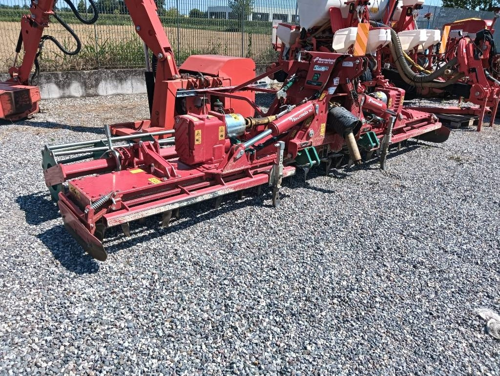 Kverneland NG-H101F30 - Vertikālā augsnes frēze: foto 1 Kverneland NG-H101F30 - Vertikālā augsnes frēze: foto 1