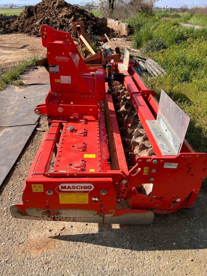 Maschio DC 3000 - Zemes frēze: foto 4 Maschio DC 3000 - Zemes frēze: foto 4