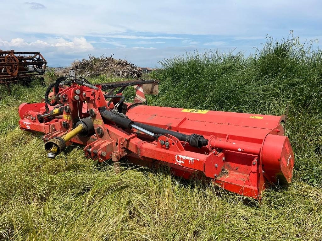 Maschio Gemella - Pļaujmašīna-smalcinātājs: foto 2 Maschio Gemella - Pļaujmašīna-smalcinātājs: foto 2