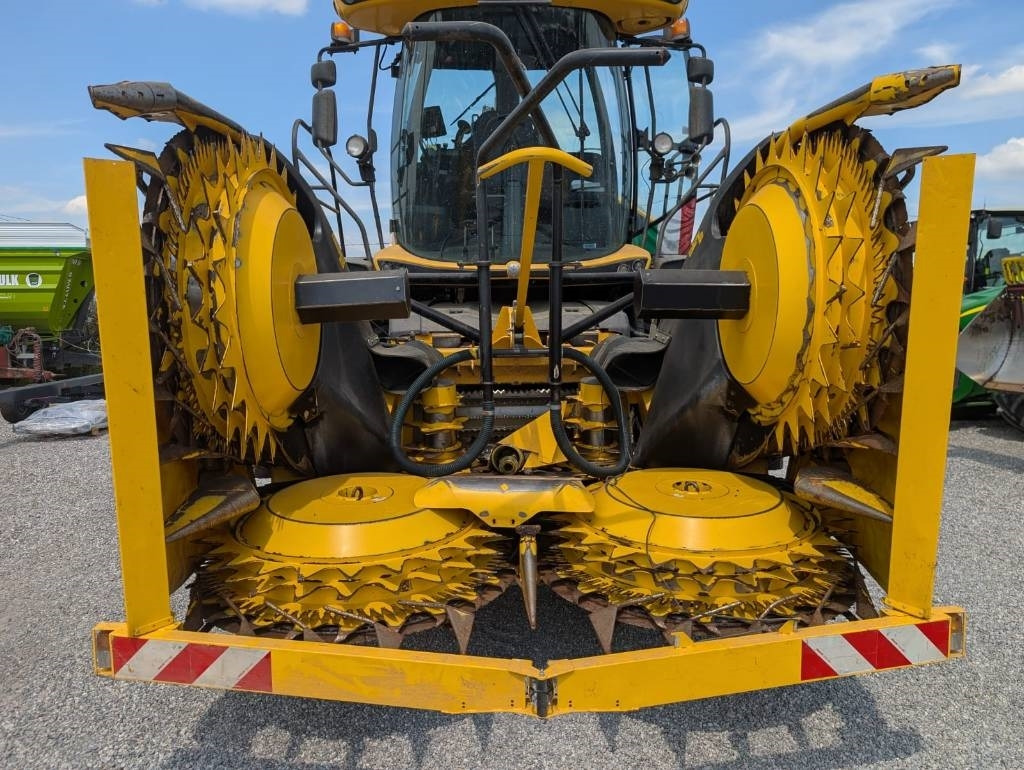 New Holland FR 650 - Lopbarības kombains: foto 5 New Holland FR 650 - Lopbarības kombains: foto 5
