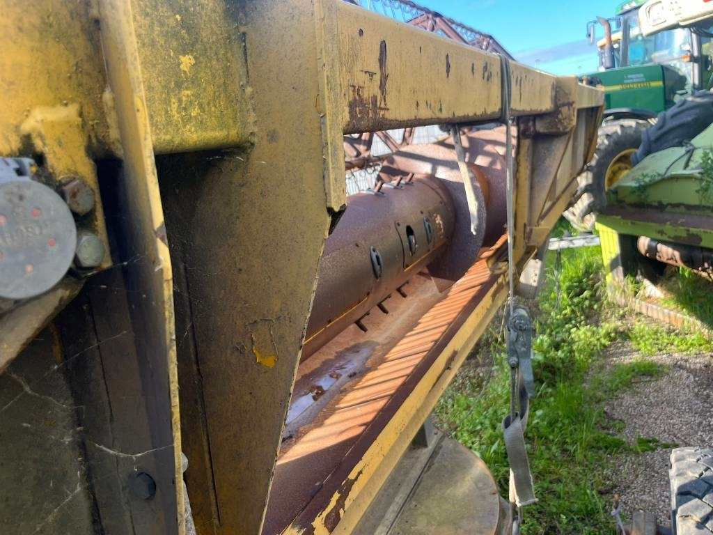 Kombainu papildaprīkojums New Holland Tipo 30: foto 10