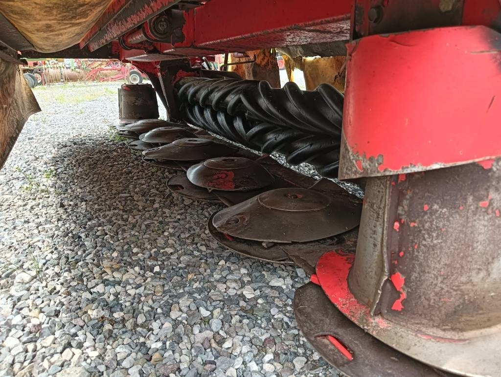 Pöttinger NOVACT 306 - Pļāvējs: foto 4 Pöttinger NOVACT 306 - Pļāvējs: foto 4