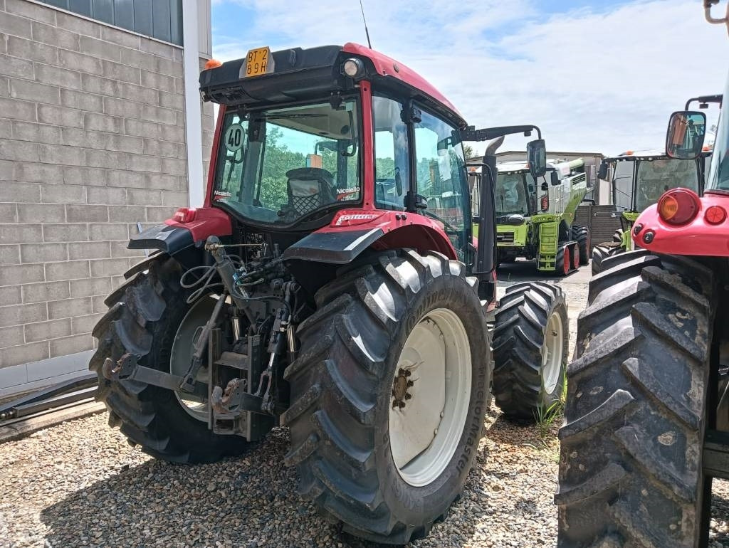 Valtra A 114 - Traktors: foto 2 Valtra A 114 - Traktors: foto 2