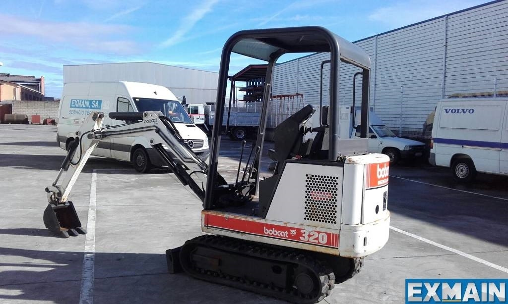 Bobcat X 320 - Mini-ekskavators: foto 3 Bobcat X 320 - Mini-ekskavators: foto 3