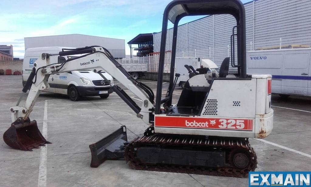 Bobcat X 325 - Mini-ekskavators: foto 1 Bobcat X 325 - Mini-ekskavators: foto 1