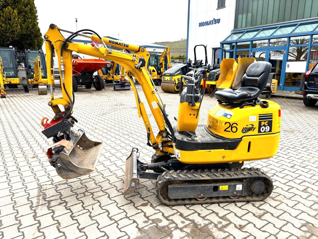 Komatsu PC09-1 - Mini-ekskavators: foto 1 Komatsu PC09-1 - Mini-ekskavators: foto 1