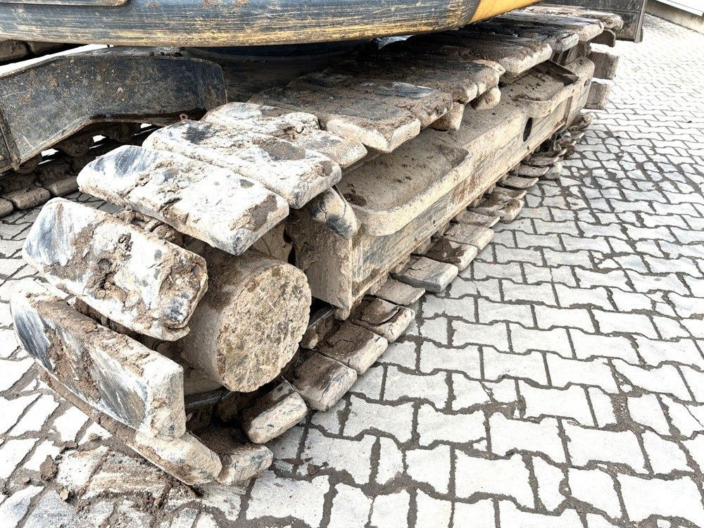 Komatsu PC138US-8 - Kāpurķēžu ekskavators: foto 4 Komatsu PC138US-8 - Kāpurķēžu ekskavators: foto 4