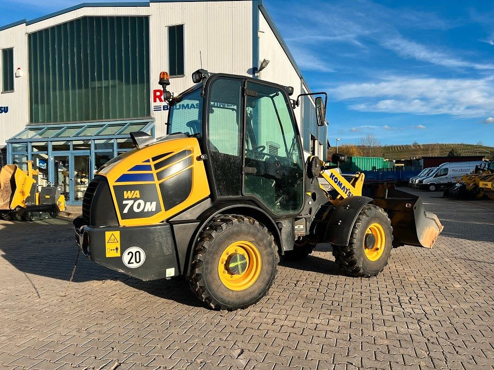 Komatsu WA70M-8E0 - Riteņu iekrāvējs: foto 2 Komatsu WA70M-8E0 - Riteņu iekrāvējs: foto 2