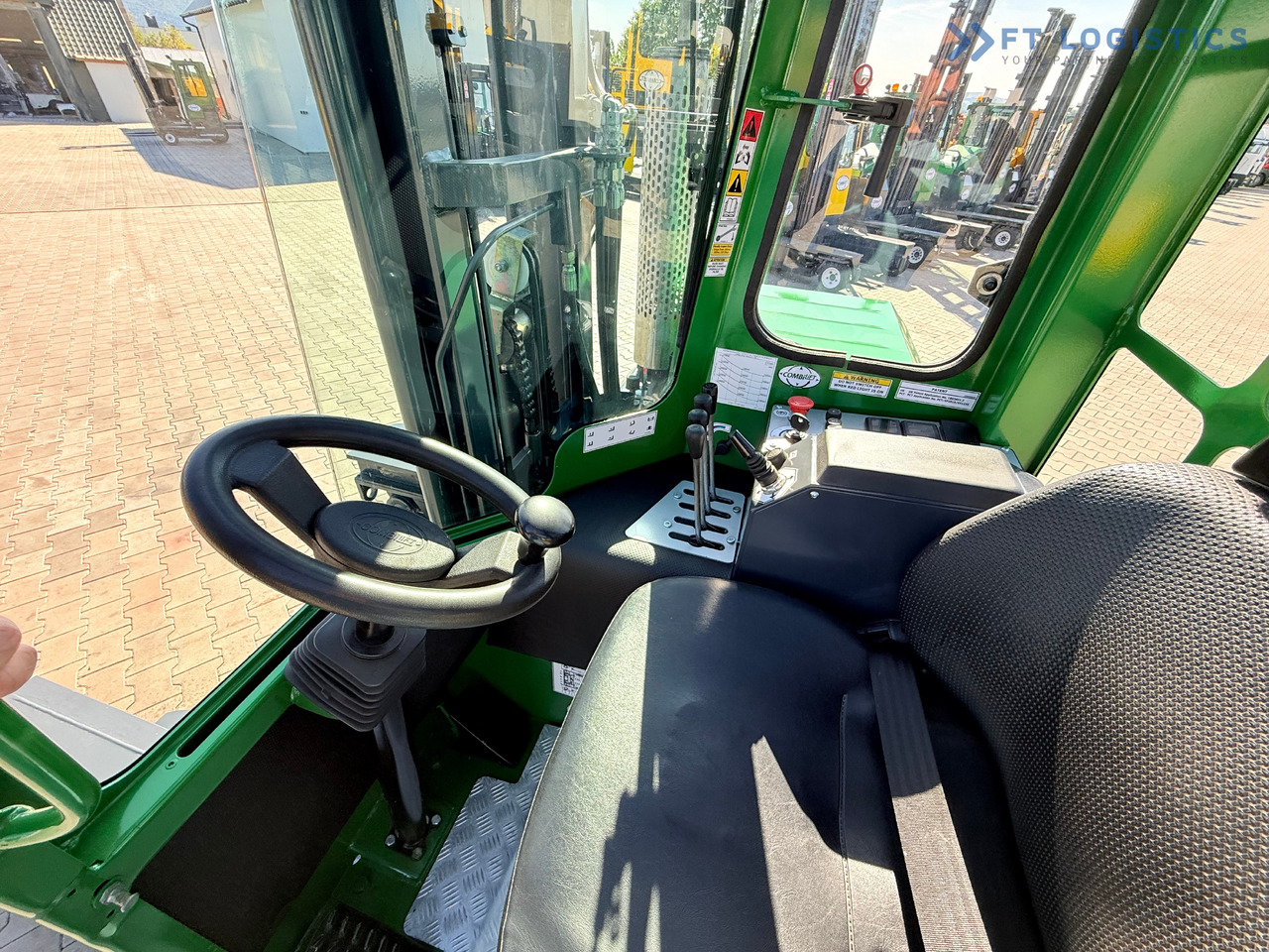 Četru pušu autokrāvējs COMBILIFT C3000 / DUPLEX - 4100MM / DIESEL / FREE LIFT / CABIN / LIKE NEW: foto 12