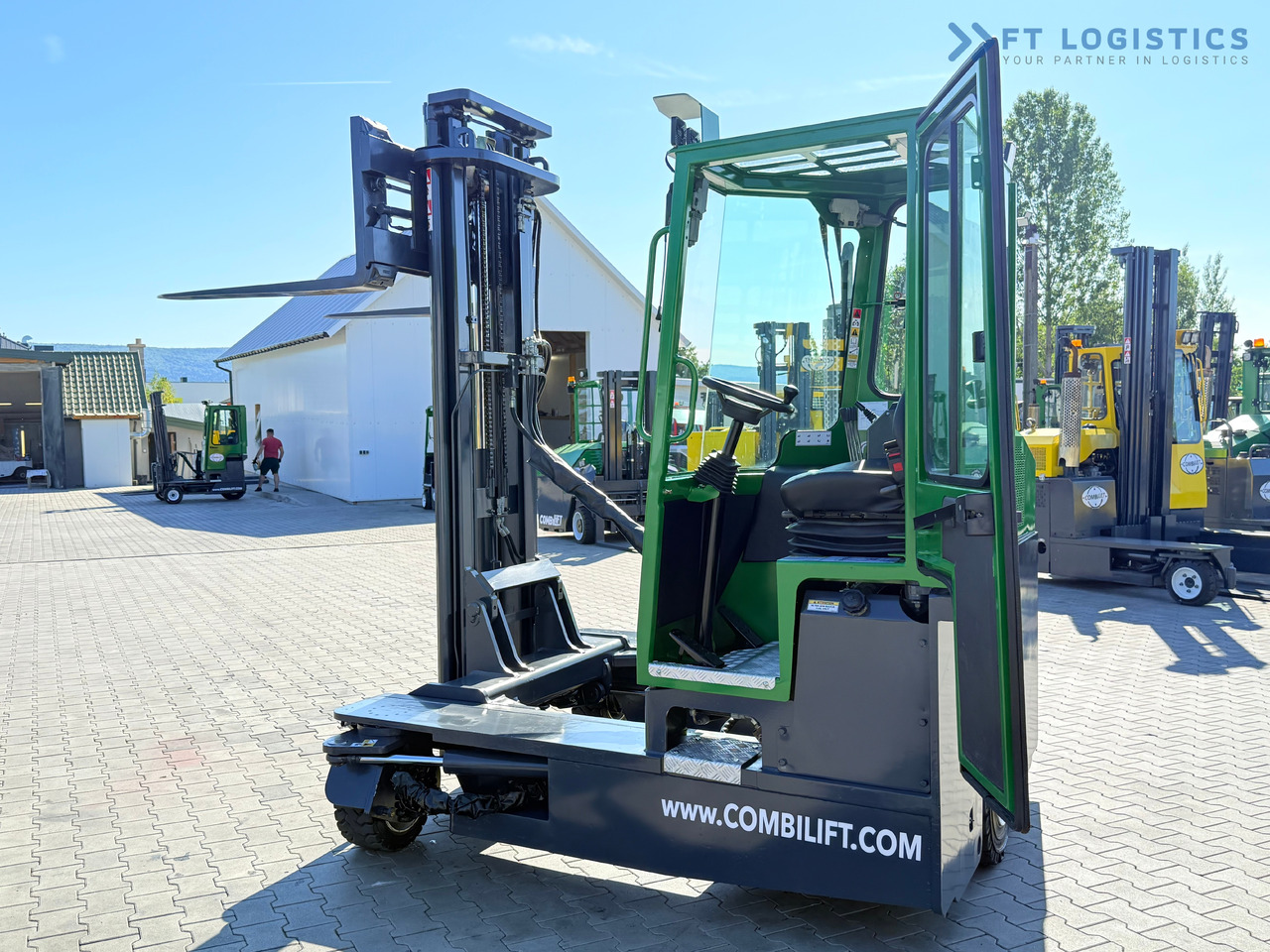 Četru pušu autokrāvējs COMBILIFT C3000 / DUPLEX - 4100MM / DIESEL / FREE LIFT / CABIN / LIKE NEW: foto 23