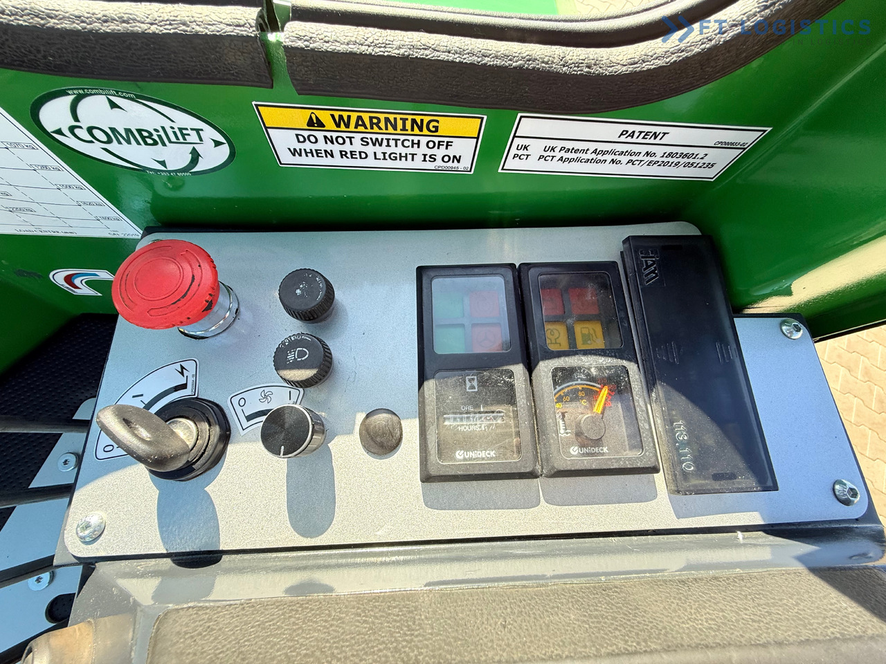 Četru pušu autokrāvējs COMBILIFT C3000 / DUPLEX - 4100MM / DIESEL / FREE LIFT / CABIN / LIKE NEW: foto 9