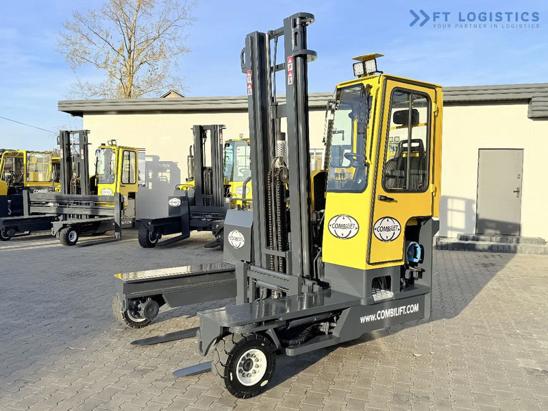 Combilift C4000 – LPG – DUPLEX 4600mm – FREE LIFT – SIDE SHIFT – EXCELLENT CONDITION Wide selection of four-way and side-loading forklifts - Četru pušu autokrāvējs: foto 2 Combilift C4000 – LPG – DUPLEX 4600mm – FREE LIFT – SIDE SHIFT – EXCELLENT CONDITION Wide selection of four-way and side-loading forklifts - Četru pušu autokrāvējs: foto 2