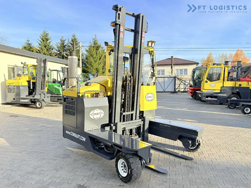 Combilift C4000 – LPG – DUPLEX 4600mm – FREE LIFT – SIDE SHIFT – EXCELLENT CONDITION Wide selection of four-way and side-loading forklifts - Četru pušu autokrāvējs: foto 4 Combilift C4000 – LPG – DUPLEX 4600mm – FREE LIFT – SIDE SHIFT – EXCELLENT CONDITION Wide selection of four-way and side-loading forklifts - Četru pušu autokrāvējs: foto 4