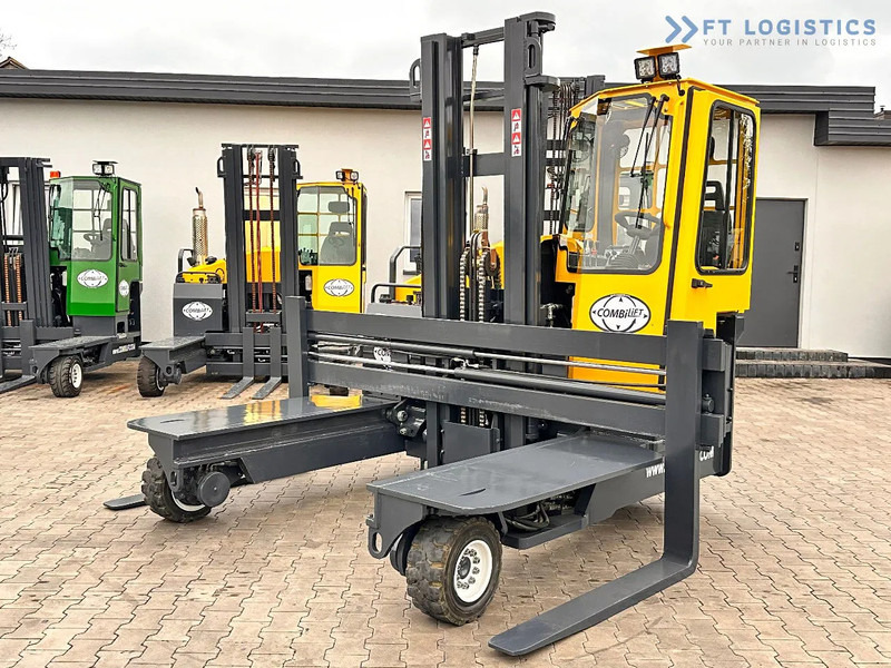 Combilift C4500 / DUPLEX / 4050MM / DIESEL / WIDE POSITIONER / FREE LIFT C4500 / DUPLEX / 4050MM / DIESEL / WIDE POSITIONER / FREE LIFT - Četru pušu autokrāvējs: foto 1 Combilift C4500 / DUPLEX / 4050MM / DIESEL / WIDE POSITIONER / FREE LIFT C4500 / DUPLEX / 4050MM / DIESEL / WIDE POSITIONER / FREE LIFT - Četru pušu autokrāvējs: foto 1