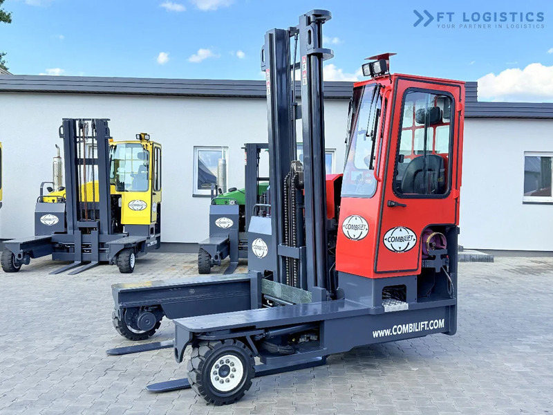 Combilift C4500 / GAS / DUPLEX - 4500MM / POSITIONER / FREE LIFT / FULL CABIN / ONLY 6178H / CONDITION - LIKE NEW! C4500 / GAS / DUPLEX - - Četru pušu autokrāvējs: foto 2 Combilift C4500 / GAS / DUPLEX - 4500MM / POSITIONER / FREE LIFT / FULL CABIN / ONLY 6178H / CONDITION - LIKE NEW! C4500 / GAS / DUPLEX - - Četru pušu autokrāvējs: foto 2
