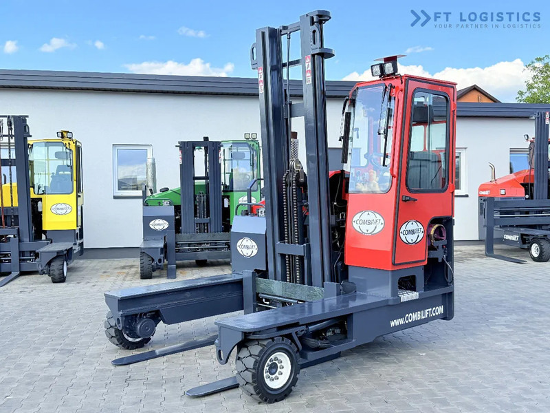 Combilift C4500 / GAS / DUPLEX - 4500MM / POSITIONER / FREE LIFT / FULL CABIN / ONLY 6178H / CONDITION - LIKE NEW! C4500 / GAS / DUPLEX - - Četru pušu autokrāvējs: foto 1 Combilift C4500 / GAS / DUPLEX - 4500MM / POSITIONER / FREE LIFT / FULL CABIN / ONLY 6178H / CONDITION - LIKE NEW! C4500 / GAS / DUPLEX - - Četru pušu autokrāvējs: foto 1