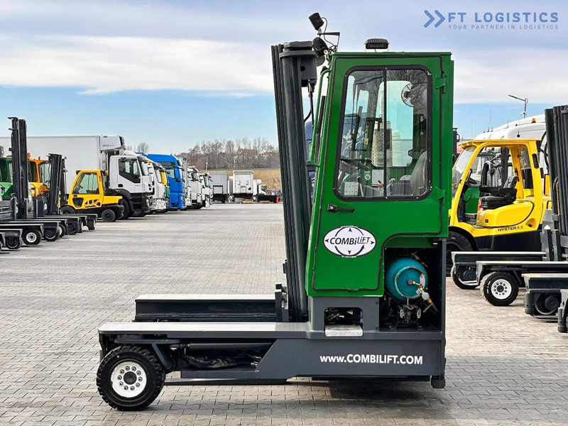 Combilift C4500 / LPG / TRIPLEX / 5500MM / FREE LIFT / HYDRAULIC FORK SHIFT / Like New C4500 / LPG / TRIPLEX / 5500MM / FREE LIFT / HYDRAU - Četru pušu autokrāvējs: foto 3 Combilift C4500 / LPG / TRIPLEX / 5500MM / FREE LIFT / HYDRAULIC FORK SHIFT / Like New C4500 / LPG / TRIPLEX / 5500MM / FREE LIFT / HYDRAU - Četru pušu autokrāvējs: foto 3