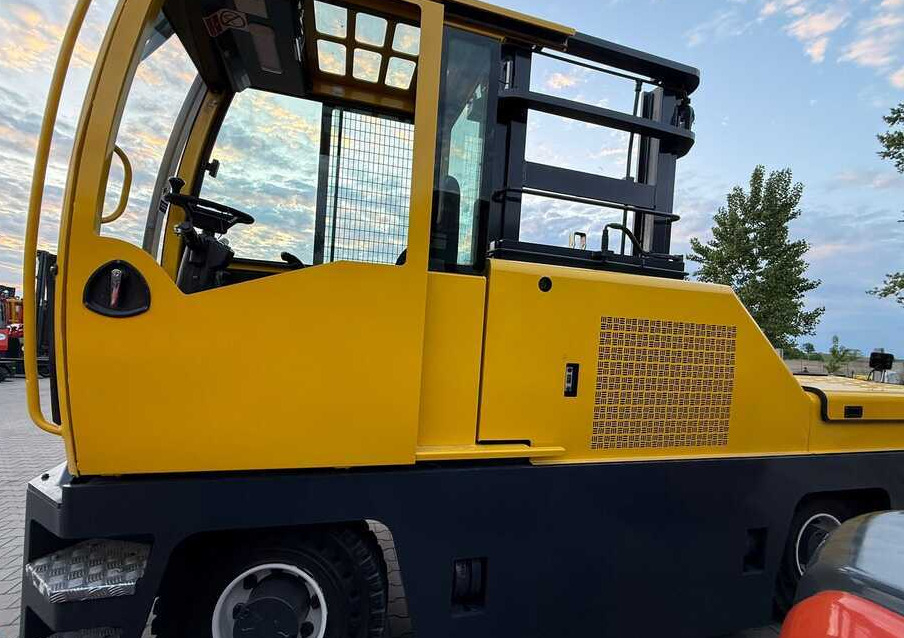 Combilift C5000FSL / 2018 / DIESEL / DUPLEX 4100 / FREE LIFT - Sānu autokrāvējs: foto 2 Combilift C5000FSL / 2018 / DIESEL / DUPLEX 4100 / FREE LIFT - Sānu autokrāvējs: foto 2