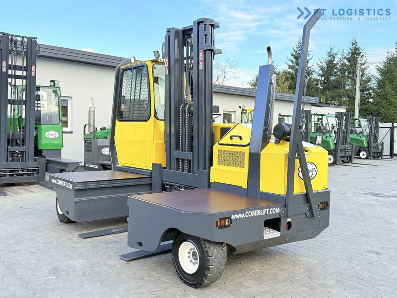 Combilift C5000SR / DIESEL / TRIPLEX MAST – 6100 MM / FORK POSITIONER / FULL CABIN C5000SR / DIESEL / TRIPLEX MAST – 6100 MM / FORK POSITI - Četru pušu autokrāvējs: foto 3 Combilift C5000SR / DIESEL / TRIPLEX MAST – 6100 MM / FORK POSITIONER / FULL CABIN C5000SR / DIESEL / TRIPLEX MAST – 6100 MM / FORK POSITI - Četru pušu autokrāvējs: foto 3