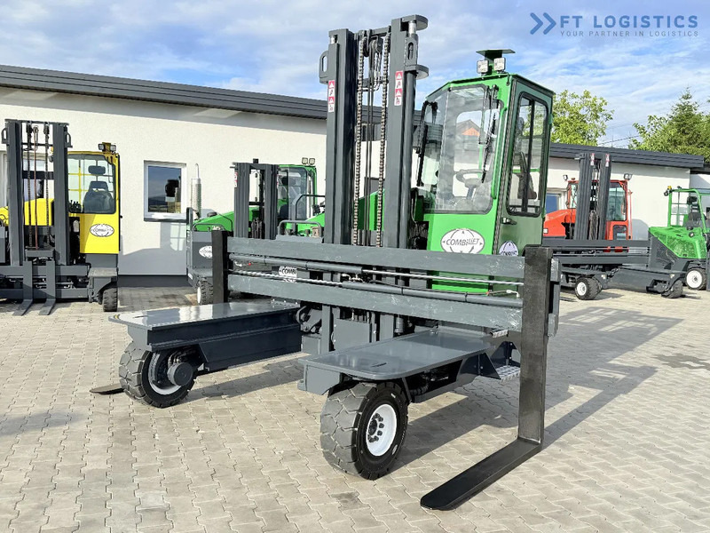 Combilift C5000XL / DIESEL / DUPLEX - 4000MM / WIDE FORK POSITIONER 3350MM / FULL HEATED CABIN / ONLY 6453H / CONDITION - LIKE NEW! C5000X - Četru pušu autokrāvējs: foto 2 Combilift C5000XL / DIESEL / DUPLEX - 4000MM / WIDE FORK POSITIONER 3350MM / FULL HEATED CABIN / ONLY 6453H / CONDITION - LIKE NEW! C5000X - Četru pušu autokrāvējs: foto 2