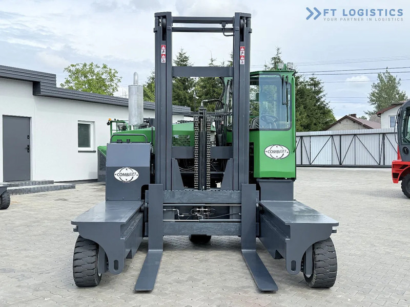 Combilift C8000 / GAS / DUPLEX – 4700MM / FORK POSITIONER / FREE LIFT / FULL HEATED CABIN / ONLY 5141 HOURS / CONDITION – LIKE NEW! C8000 - Četru pušu autokrāvējs: foto 4 Combilift C8000 / GAS / DUPLEX – 4700MM / FORK POSITIONER / FREE LIFT / FULL HEATED CABIN / ONLY 5141 HOURS / CONDITION – LIKE NEW! C8000 - Četru pušu autokrāvējs: foto 4