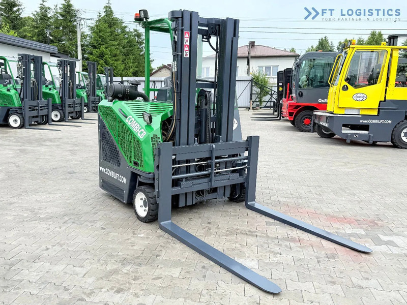 Combilift CB3000 / DIESEL / TRIPLEX 4900MM / FULL FREE LIFT / SIDE SHIFT / FORK POSITIONER / 1500MM FORKS / LIKE NEW CB3000 / DIESEL / TRI - Četru pušu autokrāvējs: foto 5 Combilift CB3000 / DIESEL / TRIPLEX 4900MM / FULL FREE LIFT / SIDE SHIFT / FORK POSITIONER / 1500MM FORKS / LIKE NEW CB3000 / DIESEL / TRI - Četru pušu autokrāvējs: foto 5