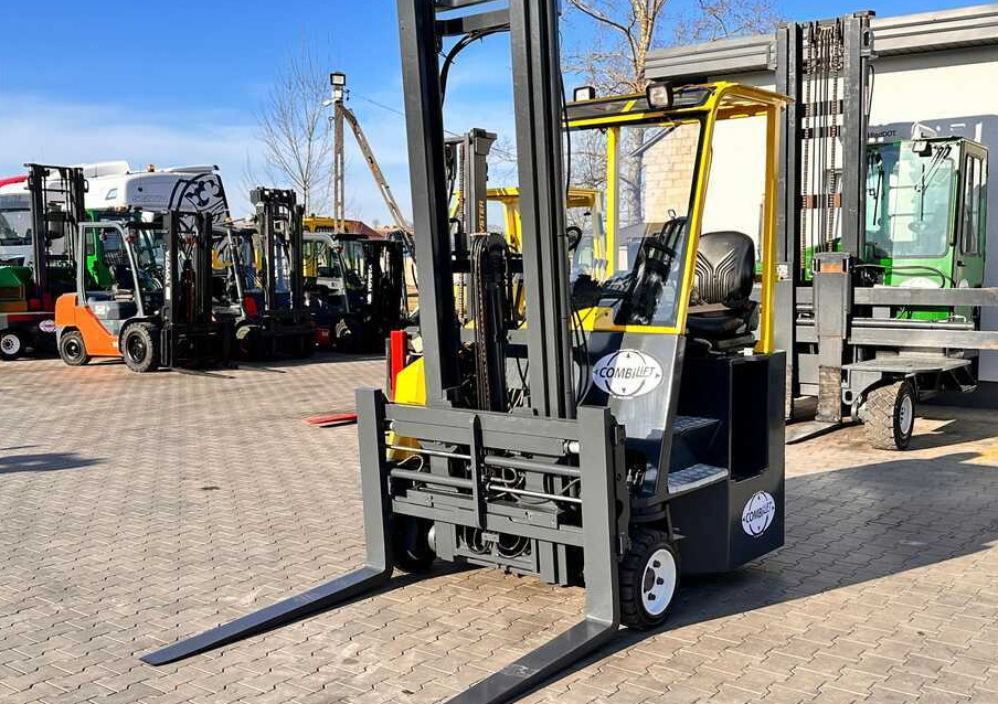 Combilift CB3000 / LPG / DUPLEX / 4000MM / FREE LIFT / NEW BAND TIRES / LIKE NEW - Četru pušu autokrāvējs: foto 2 Combilift CB3000 / LPG / DUPLEX / 4000MM / FREE LIFT / NEW BAND TIRES / LIKE NEW - Četru pušu autokrāvējs: foto 2