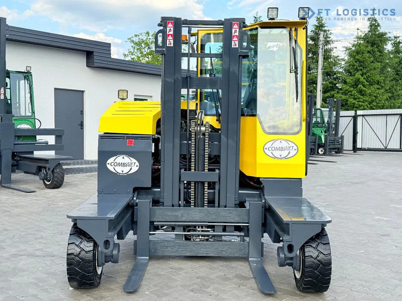Combilift COMBILIFT C3000XL LARGE CABIN – DUPLEX 3200mm – Year 2015 – LPG – FREE LIFT – SIDESHIFT – CONDITION 5/5 COMBILIFT C3000XL LARGE - Četru pušu autokrāvējs: foto 4 Combilift COMBILIFT C3000XL LARGE CABIN – DUPLEX 3200mm – Year 2015 – LPG – FREE LIFT – SIDESHIFT – CONDITION 5/5 COMBILIFT C3000XL LARGE - Četru pušu autokrāvējs: foto 4