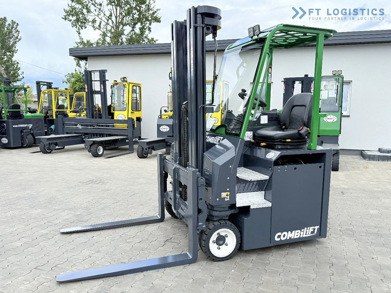 Combilift Combilift CBE2500 / TRIPLEX / 5500MM / FREE LIFT / ELECTRIC DRIVE / ONLY 2300 MTH / FORK POSITIONER / SIDE SHIFT / NEW TYRES / L - Četru pušu autokrāvējs: foto 2 Combilift Combilift CBE2500 / TRIPLEX / 5500MM / FREE LIFT / ELECTRIC DRIVE / ONLY 2300 MTH / FORK POSITIONER / SIDE SHIFT / NEW TYRES / L - Četru pušu autokrāvējs: foto 2