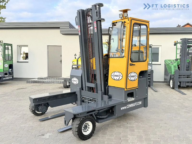 Combilift Combilift FOUR-WAY – MULTI-DIRECTIONAL FORKLIFT / COMBILIFT C4000 / DIESEL / DUPLEX 4100MM / FORK POSITIONER / FULL HEATED CABIN - Četru pušu autokrāvējs: foto 1 Combilift Combilift FOUR-WAY – MULTI-DIRECTIONAL FORKLIFT / COMBILIFT C4000 / DIESEL / DUPLEX 4100MM / FORK POSITIONER / FULL HEATED CABIN - Četru pušu autokrāvējs: foto 1