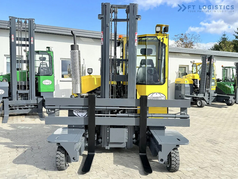 Combilift FOUR-WAY / MULTI-DIRECTIONAL FORKLIFT / ONLY 491 HOURS / C2500 / GAS / DUPLEX 4600MM / SHORT – ONLY 1900MM / WIDTH 2700MM WITH F - Četru pušu autokrāvējs: foto 4 Combilift FOUR-WAY / MULTI-DIRECTIONAL FORKLIFT / ONLY 491 HOURS / C2500 / GAS / DUPLEX 4600MM / SHORT – ONLY 1900MM / WIDTH 2700MM WITH F - Četru pušu autokrāvējs: foto 4