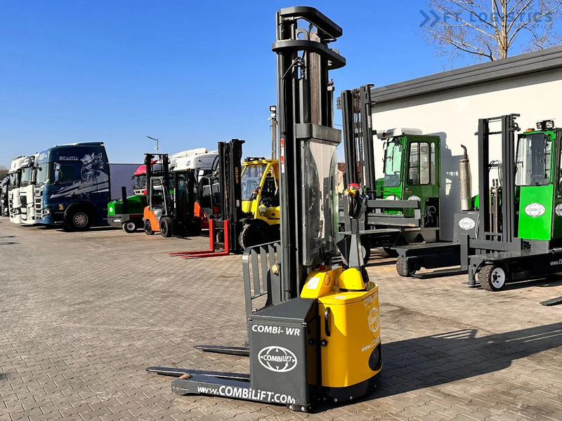 Combilift WR-4 / DUPLEX / 4.5M / 2017 / ONLY 30 MTH / LIKE NEW / 1500KG - Krautņotājs: foto 1 Combilift WR-4 / DUPLEX / 4.5M / 2017 / ONLY 30 MTH / LIKE NEW / 1500KG - Krautņotājs: foto 1