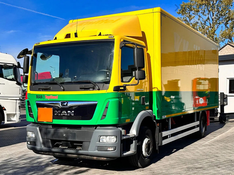 MAN TGM 15.250 MAN TGM 15.250 4X2 / CONTAINER - 16 PALLETS / TAIL LIFT / TIRES 80% / PERFECT CONDITION - Kravas automašīna ar slēgto virsbūvi: foto 2 MAN TGM 15.250 MAN TGM 15.250 4X2 / CONTAINER - 16 PALLETS / TAIL LIFT / TIRES 80% / PERFECT CONDITION - Kravas automašīna ar slēgto virsbūvi: foto 2