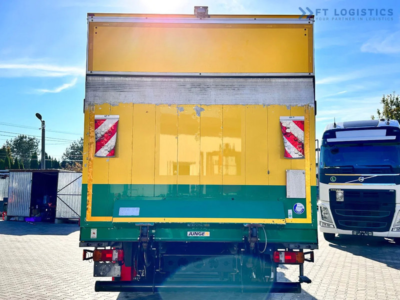 MAN TGM 15.250 MAN TGM 15.250 4X2 / CONTAINER - 16 PALLETS / TAIL LIFT / TIRES 80% / PERFECT CONDITION - Kravas automašīna ar slēgto virsbūvi: foto 5 MAN TGM 15.250 MAN TGM 15.250 4X2 / CONTAINER - 16 PALLETS / TAIL LIFT / TIRES 80% / PERFECT CONDITION - Kravas automašīna ar slēgto virsbūvi: foto 5