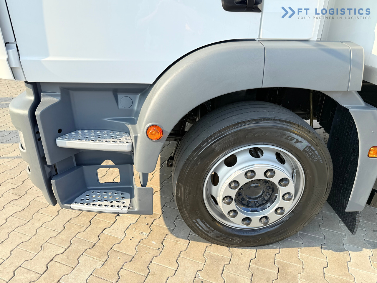 MAN TGM 18.290 / THERMOKING T-1200R / BI-TEMPERATURE / 19 PALLETS / 90% TYRES / EXCELLENT CONDITION / DHOLLANDIA TAIL LIFT / SIDE DOOR / PAYLOAD 8,220 KG - Kravas automašīna refrižerators: foto 5 MAN TGM 18.290 / THERMOKING T-1200R / BI-TEMPERATURE / 19 PALLETS / 90% TYRES / EXCELLENT CONDITION / DHOLLANDIA TAIL LIFT / SIDE DOOR / PAYLOAD 8,220 KG - Kravas automašīna refrižerators: foto 5