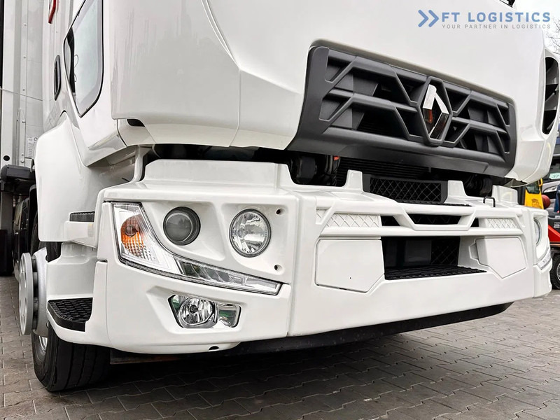 Renault Midlum 250 Renault D 250 / AUTOMATIC / 4X2 / 18 PALLETS / TAIL LIFT / SIDE BOARDS / curtainsider truck - Kravas automašīna ar tentu: foto 5 Renault Midlum 250 Renault D 250 / AUTOMATIC / 4X2 / 18 PALLETS / TAIL LIFT / SIDE BOARDS / curtainsider truck - Kravas automašīna ar tentu: foto 5