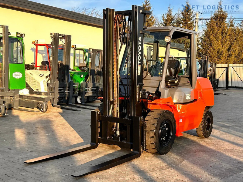 Toyota 42-4FD40 / DIESEL / 4500KG / DUPLEX / FORKS 1400MM / WELL-MAINTAINED 42-4FD40 / DIESEL / 4500KG / DUPLEX / FORKS 1400MM / WELL-M - Dīzeļiekrāvējs: foto 2 Toyota 42-4FD40 / DIESEL / 4500KG / DUPLEX / FORKS 1400MM / WELL-MAINTAINED 42-4FD40 / DIESEL / 4500KG / DUPLEX / FORKS 1400MM / WELL-M - Dīzeļiekrāvējs: foto 2