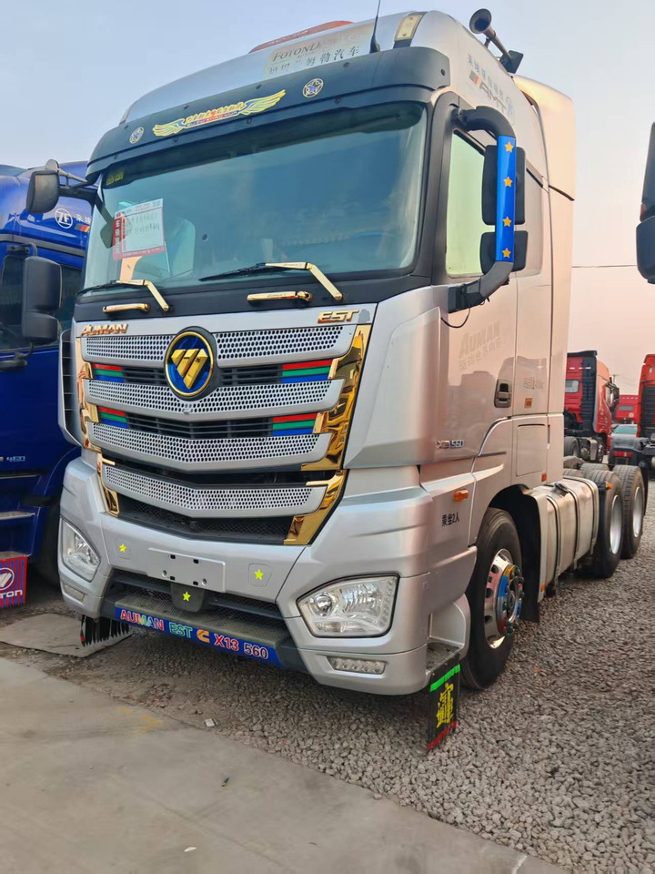 AUMAN 560HP - Puspiekabe pašizgāzējs: foto 1 AUMAN 560HP - Puspiekabe pašizgāzējs: foto 1