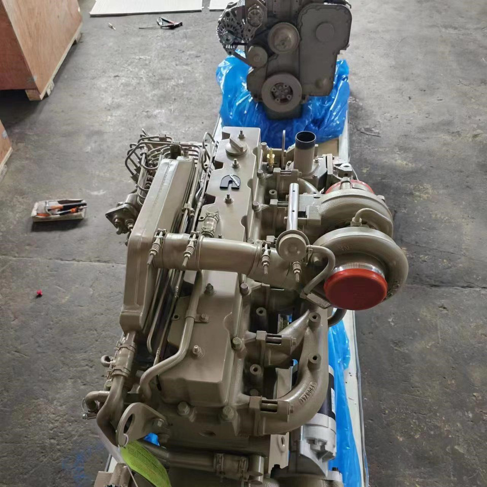 CUMMINS 6CTA8.3 - Dzinējs - Ekskavators: foto 3 CUMMINS 6CTA8.3 - Dzinējs - Ekskavators: foto 3