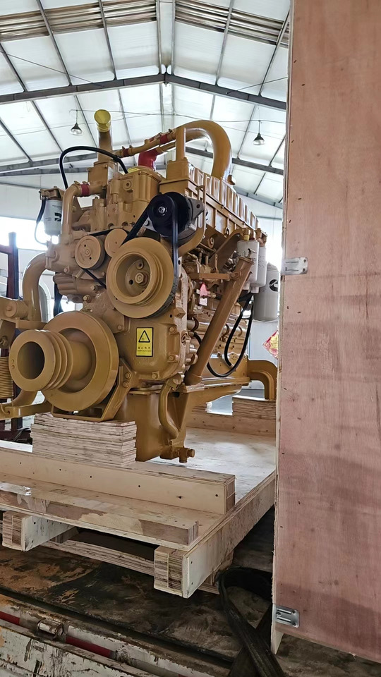 CUMMINS NT855 - Dzinējs - Ekskavators: foto 4 CUMMINS NT855 - Dzinējs - Ekskavators: foto 4