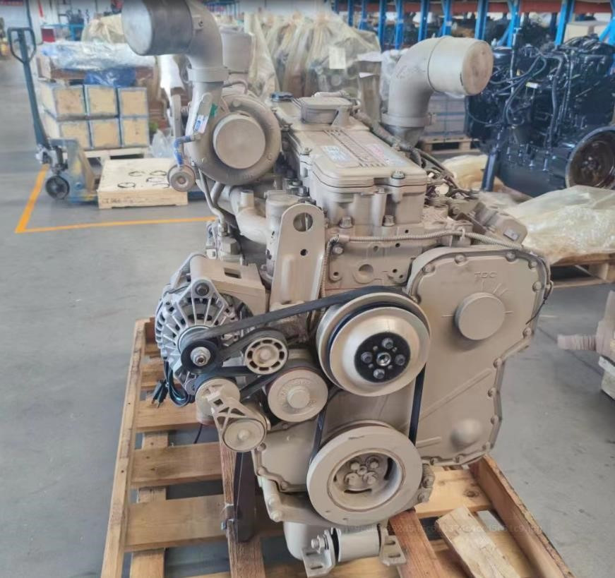 CUMMINS QSC8.3 - Dzinējs - Ekskavators: foto 3 CUMMINS QSC8.3 - Dzinējs - Ekskavators: foto 3