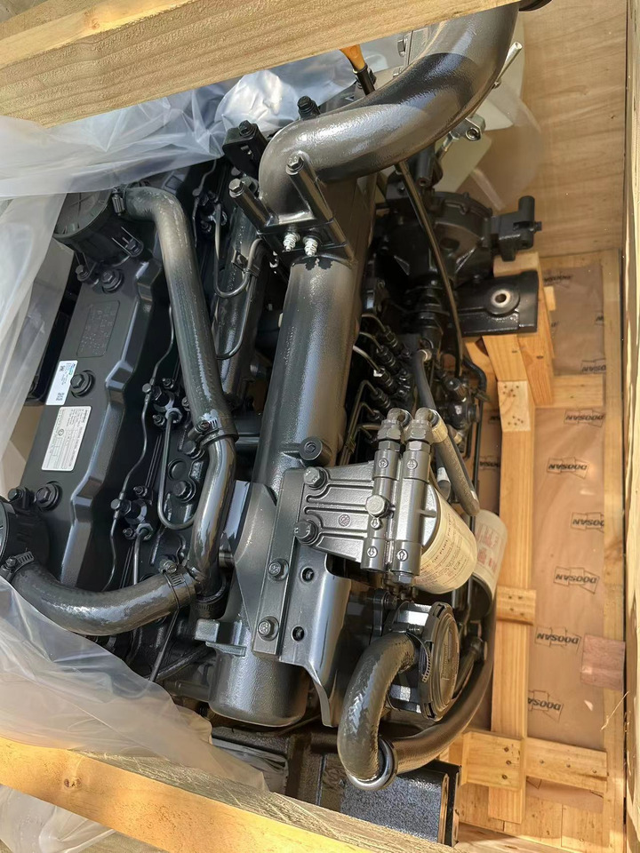 DOOSAN DE12TIS - Dzinējs - Ekskavators: foto 2 DOOSAN DE12TIS - Dzinējs - Ekskavators: foto 2